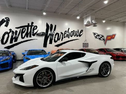Used 2025 Chevrolet Corvette Z06 image 26
