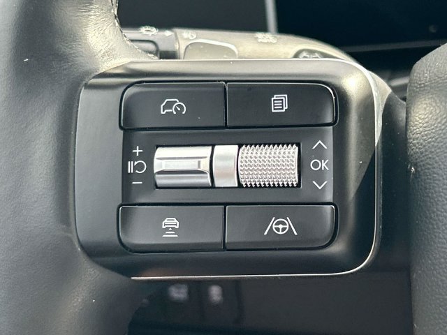 Used 2026 Hyundai Santa Fe SEL FWD image 26