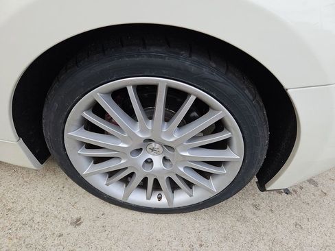 Used 2012 Maserati GranTurismo Sport image 27