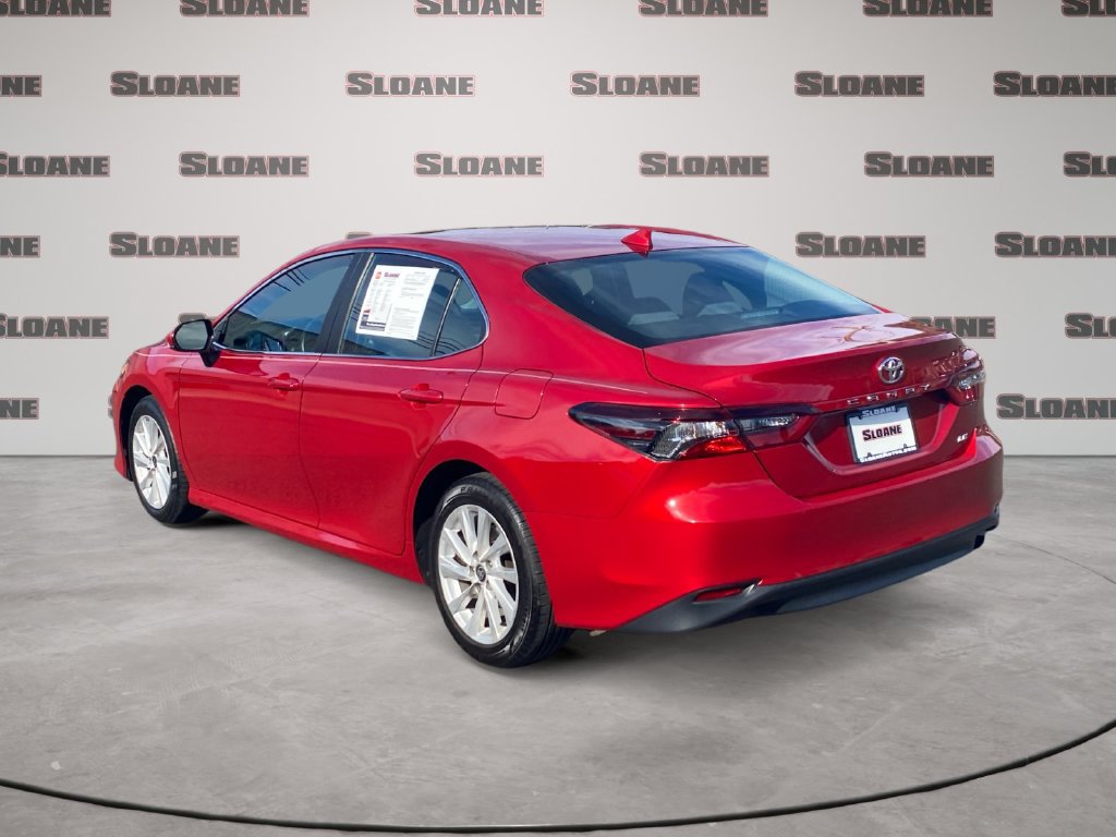 Used 2024 Toyota Camry LE FWD image 3