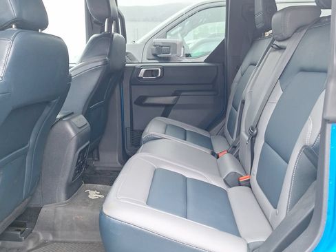 Used 2024 Ford Bronco Outer Banks AWD/4WD image 17