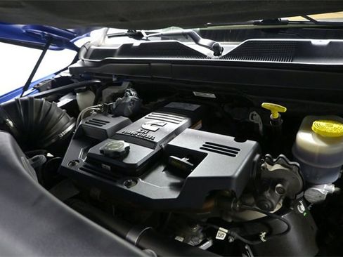 Used 2020 RAM 3500 Laramie image 32