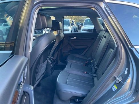 Used 2020 Audi Q5 2.0T Premium w/ Convenience Package image 28