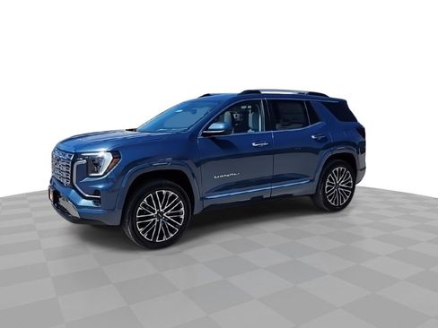 New 2026 GMC Terrain Denali w/ LPO, Black Badging Package image 4