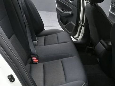 Used 2021 Nissan Altima 2.5 S FWD image 24