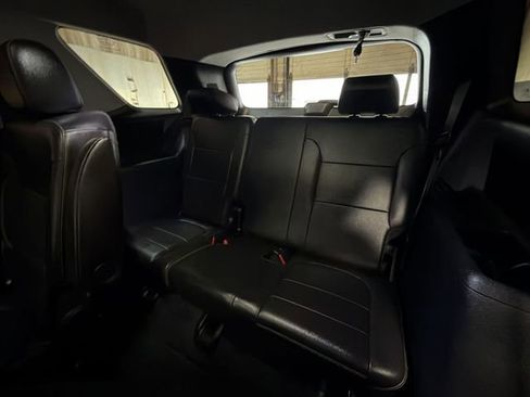 Certified 2021 Chevrolet Traverse Premier w/ Redline Edition image 25