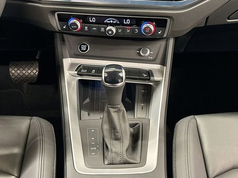 Certified 2024 Audi Q3 2.0T Premium w/ Convenience Package image 13