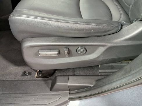 Used 2025 Honda Odyssey EX-L image 19