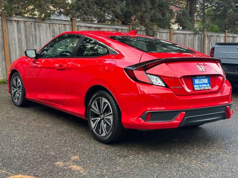 Used 2017 Honda Civic EX-T image 5