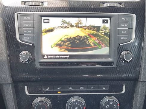 Used 2017 Volkswagen GTI S FWD image 15