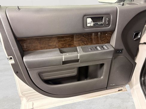 Used 2019 Ford Flex Limited w/ Equipment Group 303A AWD/4WD image 16