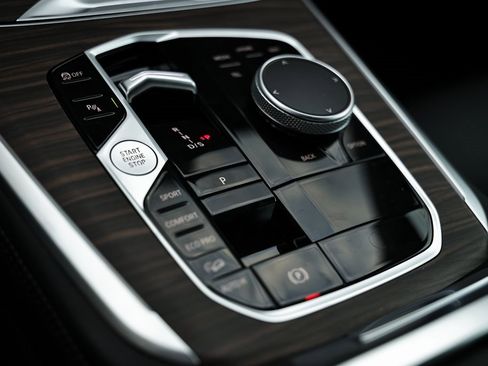 New 2026 BMW X5 xDrive40i w/ M Sport Package image 38