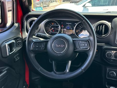 Used 2021 Jeep Wrangler Unlimited Sport AWD/4WD image 18