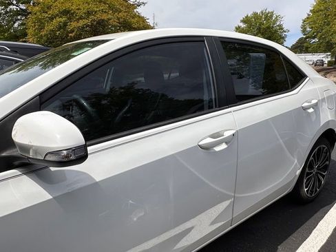 Used 2016 Toyota Corolla S w/ Driver Convenience Package FWD image 11