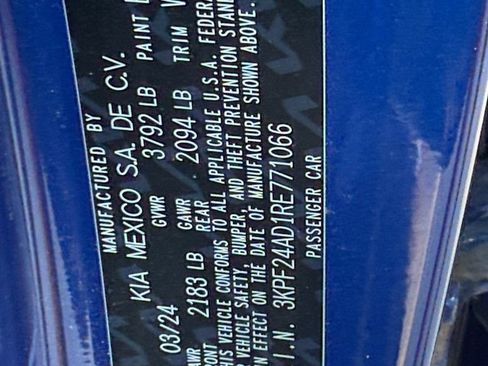 Used 2024 Kia Forte LXS w/ LXS Technology Package image 14