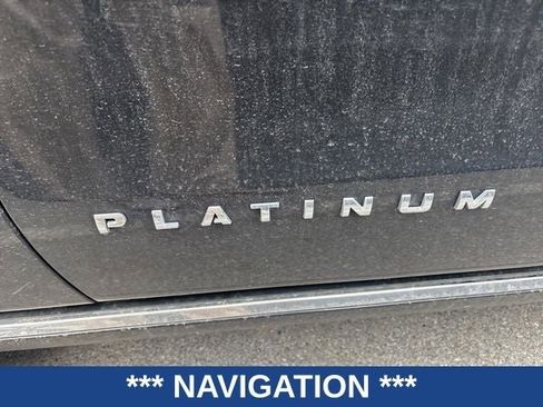Used 2023 Ford Expedition Platinum image 7
