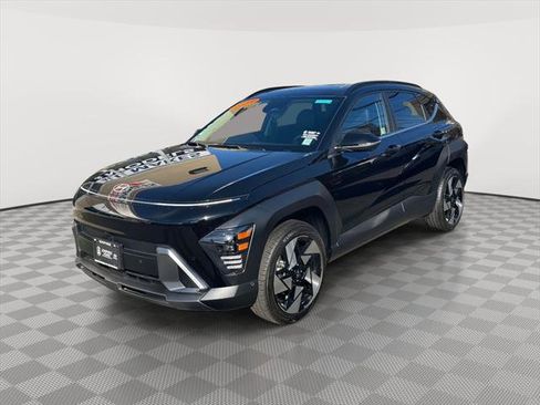Certified 2025 Hyundai Kona Limited image 3