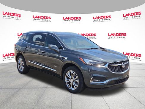 Used 2021 Buick Enclave Avenir w/ Avenir Technology Package FWD image 1