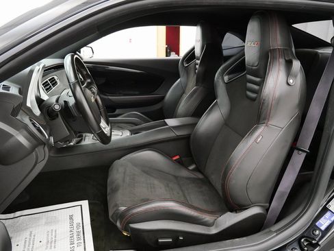 Used 2015 Chevrolet Camaro ZL1 image 12