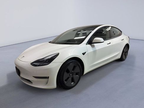 Used 2021 Tesla Model 3 Long Range image 3