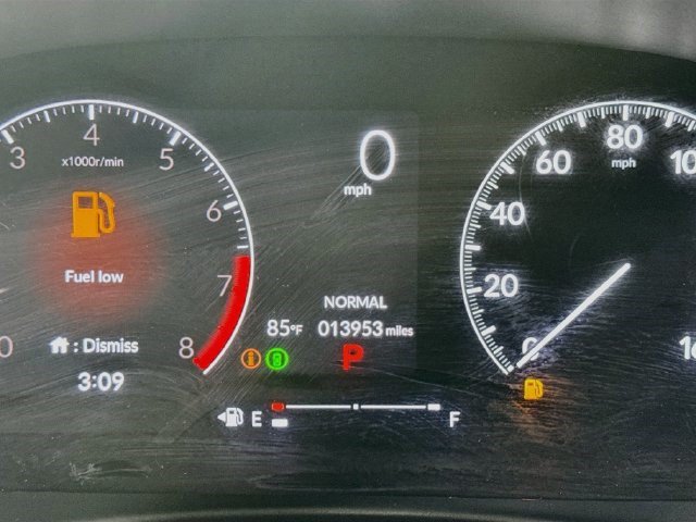 Used 2025 Honda Civic Sport image 15