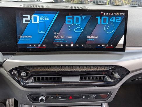 Used 2025 BMW M2 w/ Lighting Package image 13