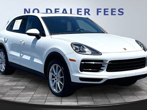 Used 2022 Porsche Cayenne AWD/4WD image 3