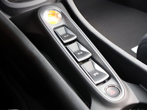 New 2025 McLaren Artura Spider image 20