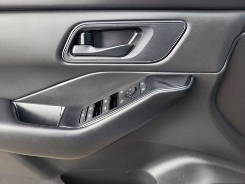 Certified 2024 Nissan Rogue S AWD/4WD image 23