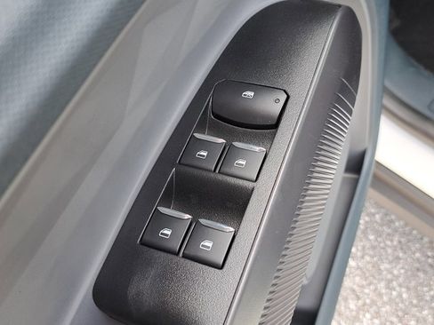 New 2025 Ford Maverick XL image 23