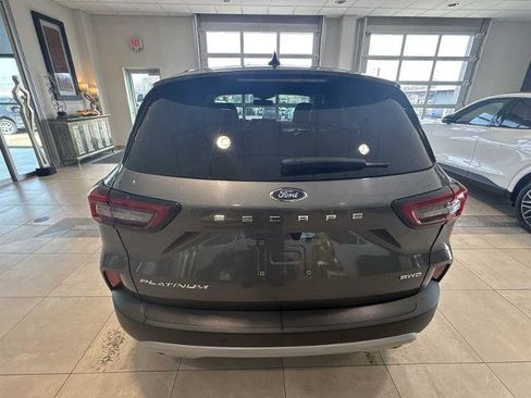 Certified 2024 Ford Escape Platinum image 4