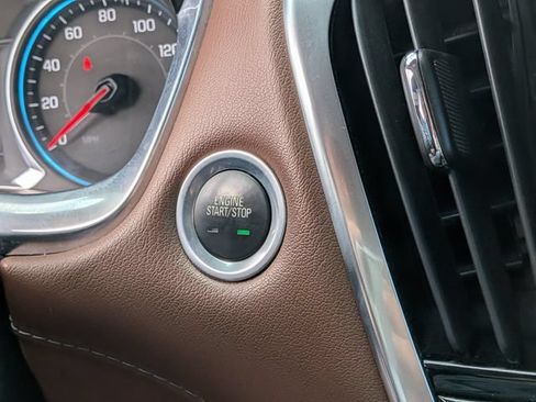 Used 2019 Chevrolet Traverse High Country AWD/4WD image 29
