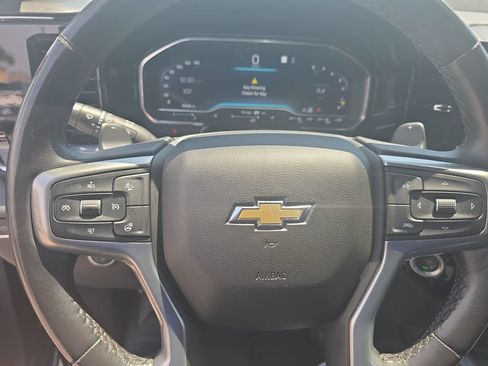 Used 2022 Chevrolet Silverado 1500 LTZ w/ LTZ Premium Package AWD/4WD image 13