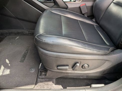 Used 2020 Kia Telluride S FWD image 15