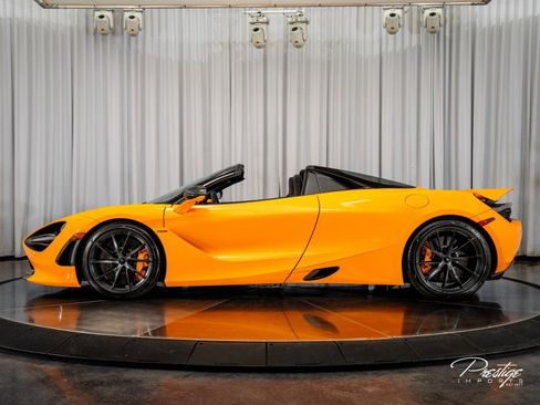 Used 2023 McLaren 720S Luxury RWD image 18