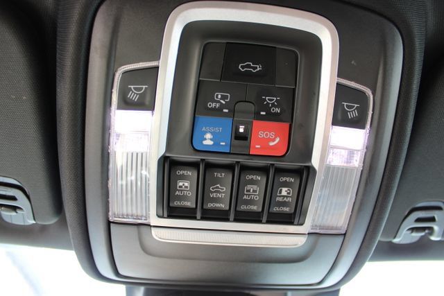 Used 2020 RAM 1500 Longhorn AWD/4WD image 33