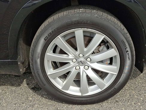 Used 2016 Volvo XC90 T6 Momentum w/ Momentum Plus Package image 7
