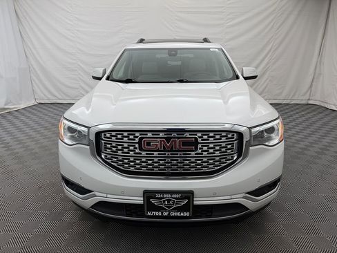Used 2018 GMC Acadia Denali w/ Technology Package image 3
