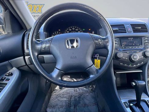 Used 2005 Honda Accord EX-L image 12