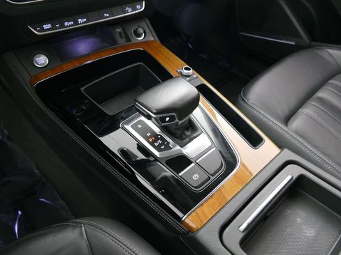 Used 2022 Audi Q5 2.0T Premium Plus image 11