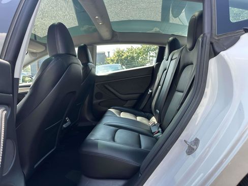 Used 2023 Tesla Model 3 Standard Range RWD image 16