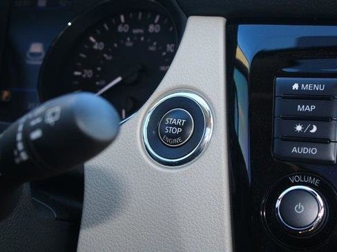 Used 2022 Nissan Rogue Sport SL w/ Premium Package image 22