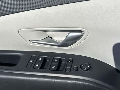 Used 2024 Hyundai Tucson SEL FWD image 24