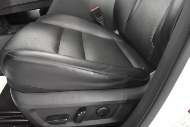 Used 2022 Nissan Rogue SV w/ SV Premium Package AWD/4WD image 12