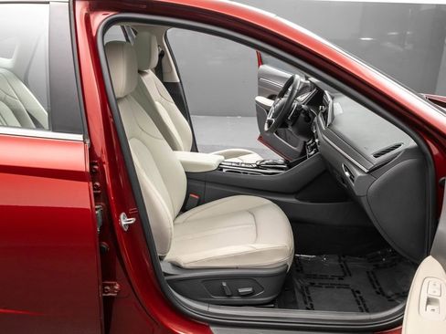 Certified 2023 Hyundai Sonata Limited w/ Cargo Package image 34