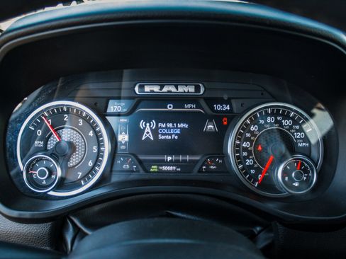Used 2025 RAM 1500 Big Horn AWD/4WD image 15