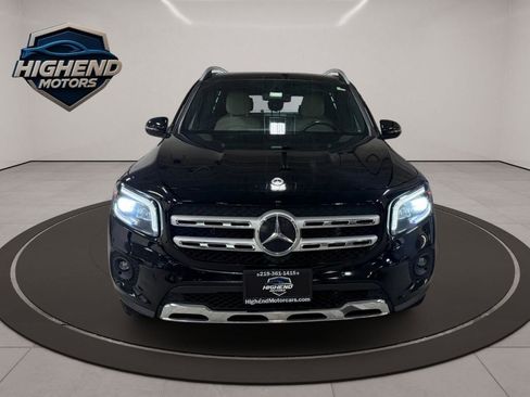 Used 2021 Mercedes-Benz GLB 250 4MATIC w/ Premium Package image 9