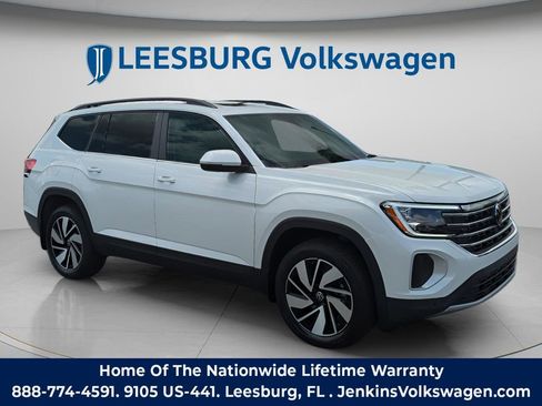 New 2026 Volkswagen Atlas SE FWD image 1