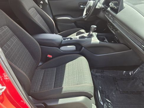 Certified 2026 Honda HR-V Sport image 17