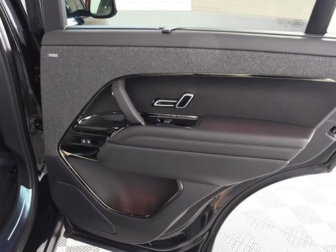 Used 2025 Land Rover Range Rover Sport Dynamic SE image 20
